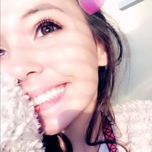 Meet your Posher, Johnna